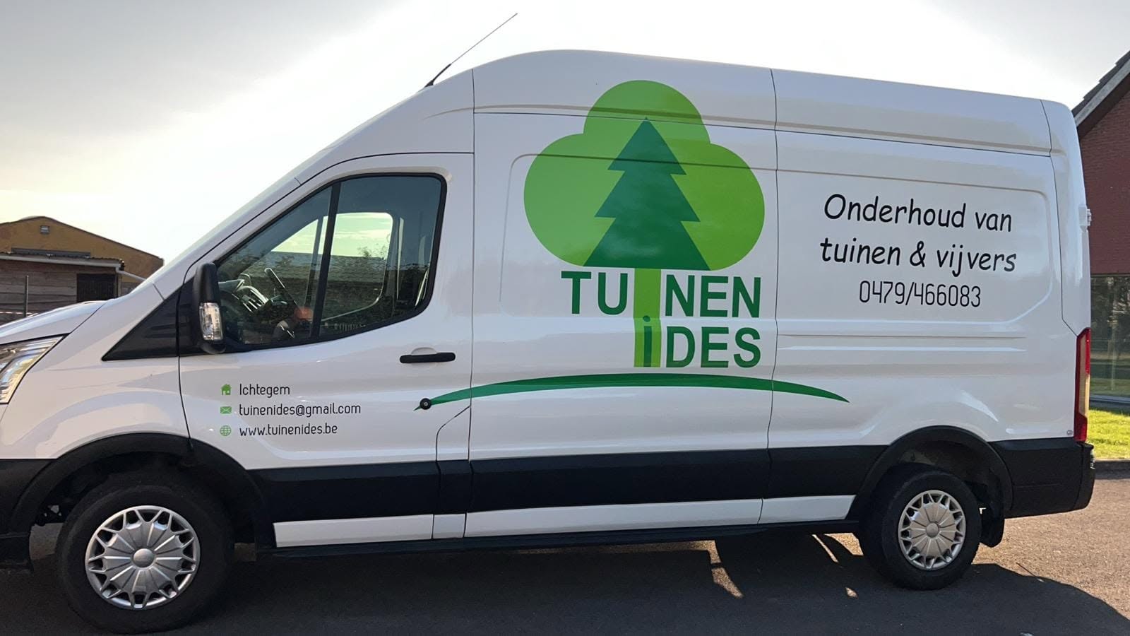 Bedrijfswagen van Tuinen Ides